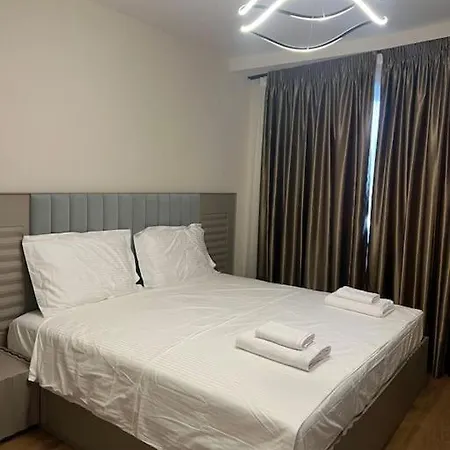 Modern Near Blloku 아파트 티라나